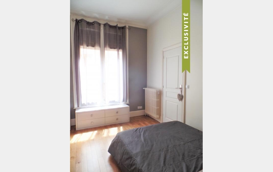 Annonces DECINES : Apartment | LYON (69002) | 45 m2 | 1 300 € 